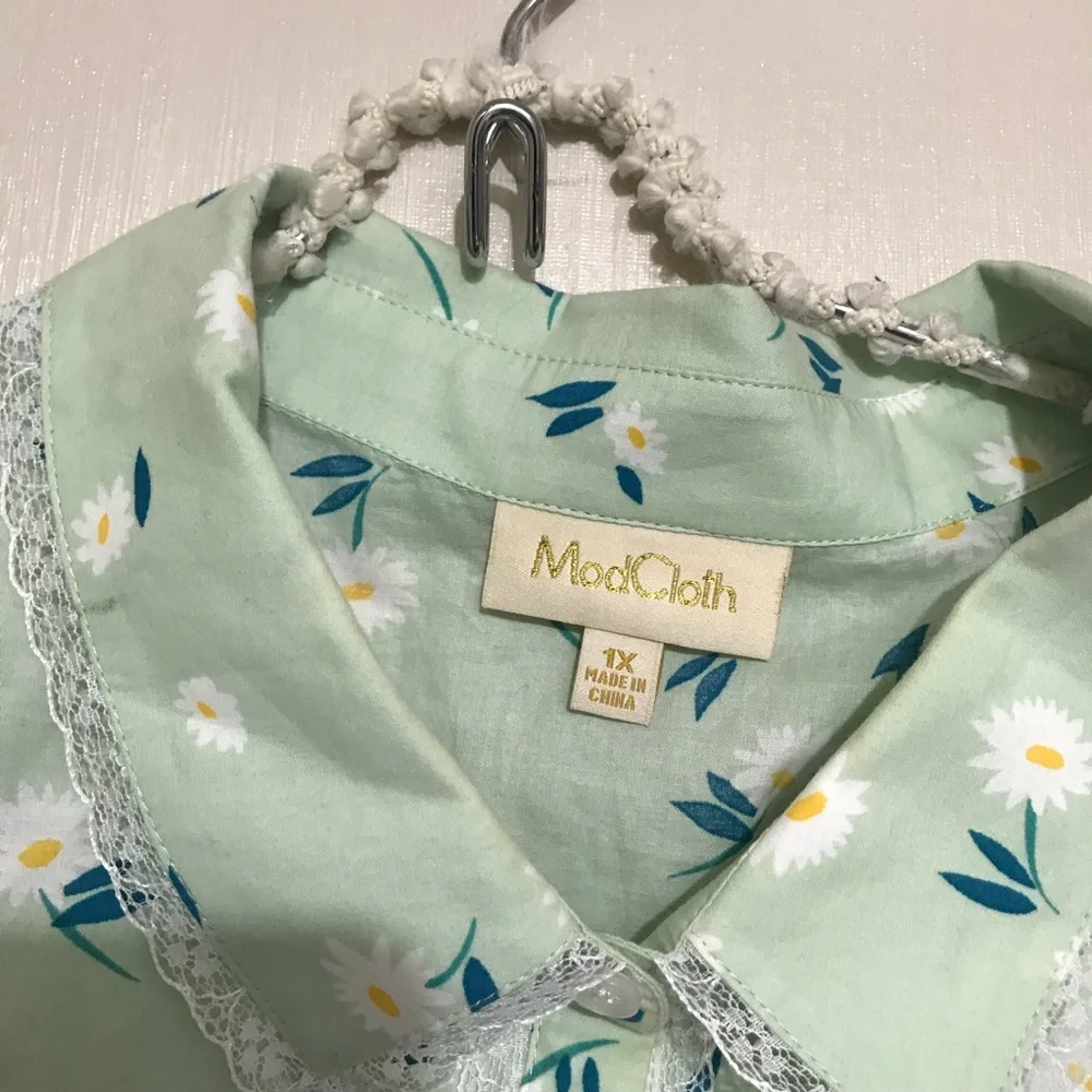 Mod cloth button down tank - Picture 2 of 3